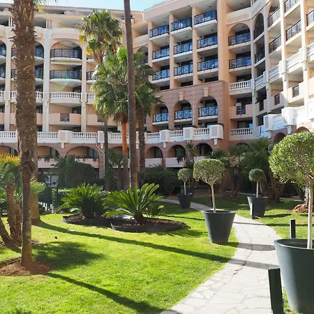 Sea & Sun Verrerie Cannes